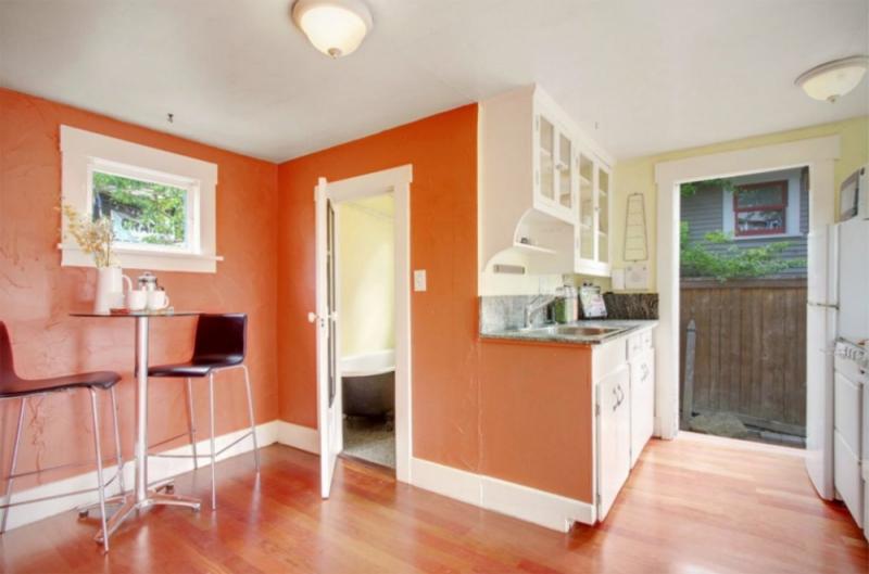 บ้านขนาดเล็ก กะทัดรัดในเมือง 35 ตารางเมตร