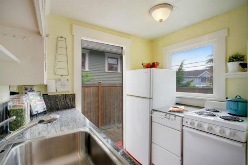 บ้านขนาดเล็ก กะทัดรัดในเมือง 35 ตารางเมตร