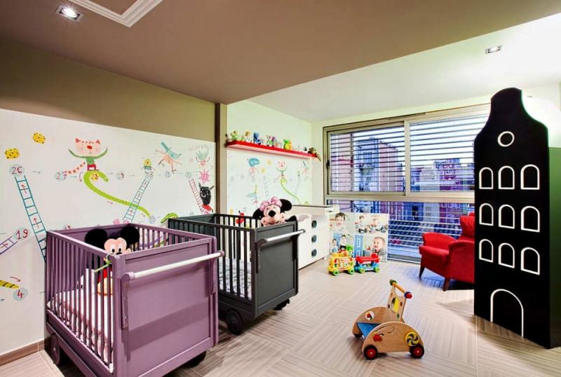 บ้านทาวน์เฮ้าส์หน้าแคบ 12 ฟุต โปร่งโล่งมองเห็นความโปร่ง