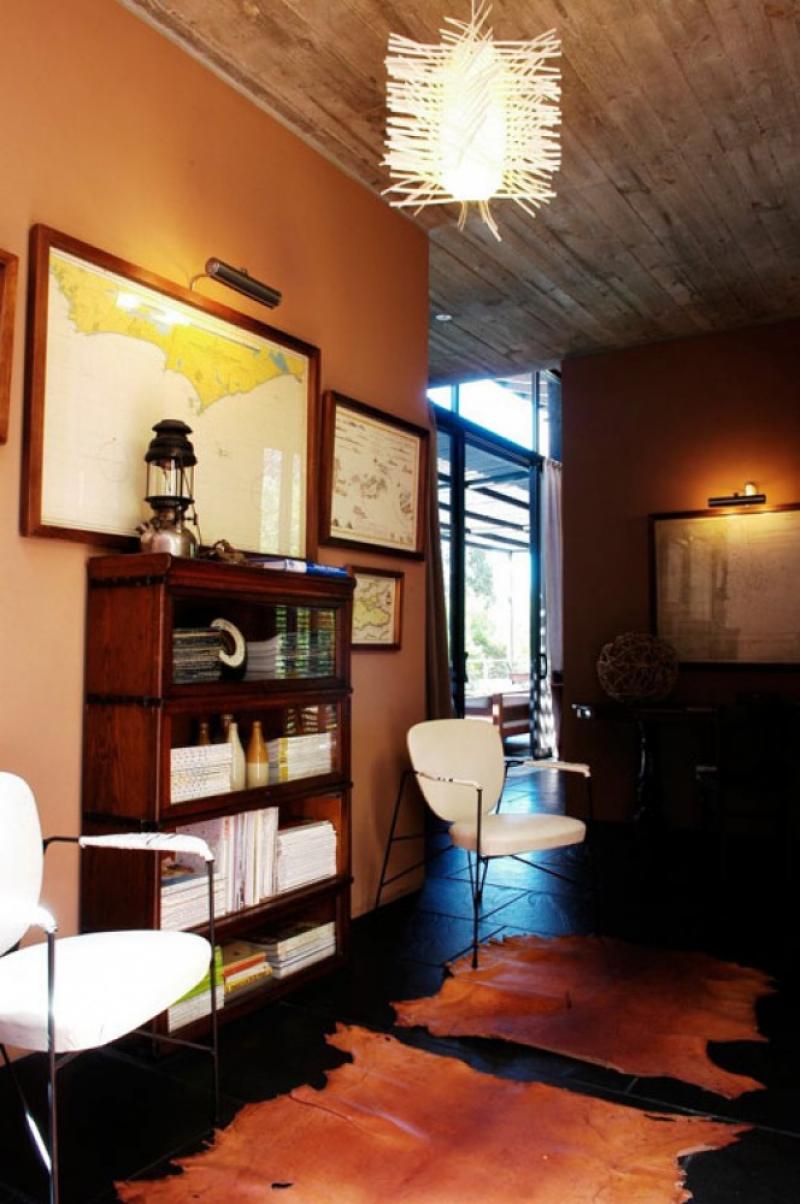 บ้านสวยร่วมสมัยท่ามกลางบรรยากาศที่รายล้อมไว้ด้วยธรรมชาติในอุรุกวัย