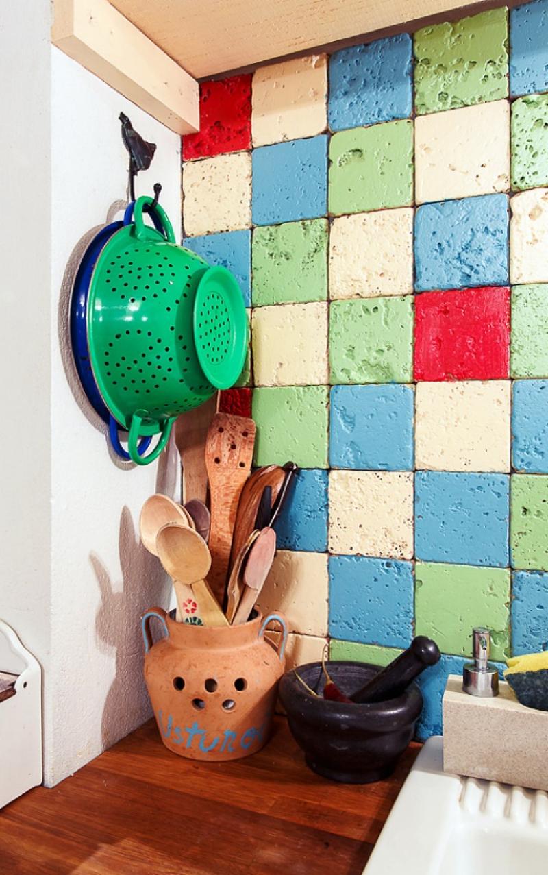 บ้าน สีสันสไตล์โรมาเนียน คัลเลอร์ฟูล