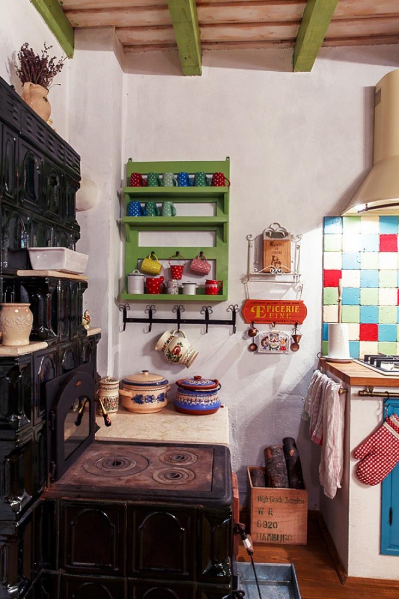 บ้าน สีสันสไตล์โรมาเนียน คัลเลอร์ฟูล