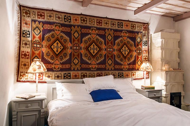 บ้าน สีสันสไตล์โรมาเนียน คัลเลอร์ฟูล