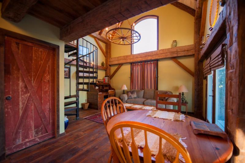 แบบบ้านไม้ กลิ่นอายตะวันออก ในเท็กซัสห