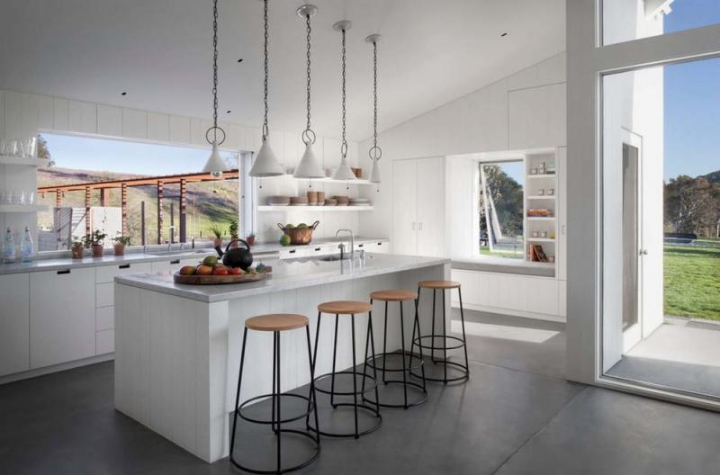 บ้านสวยชนบท บ้านสีขาวหลังงามสไตล์ฟาร์มเฮ้าส์