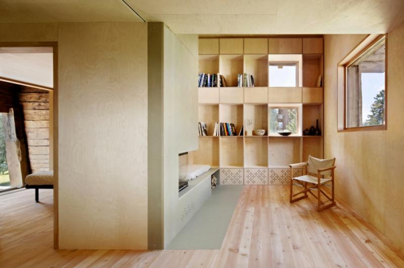 บ้านแปลงโฉมบ้านไม้ร้อยปี ให้เป็นบ้านพักผ่อนสำหรับวันหยุด