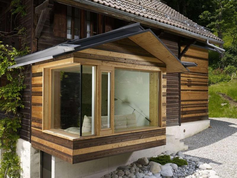 บ้านไม้แสนอบอุ่น กับ วิวสวยของเทือกเขาแอลป์