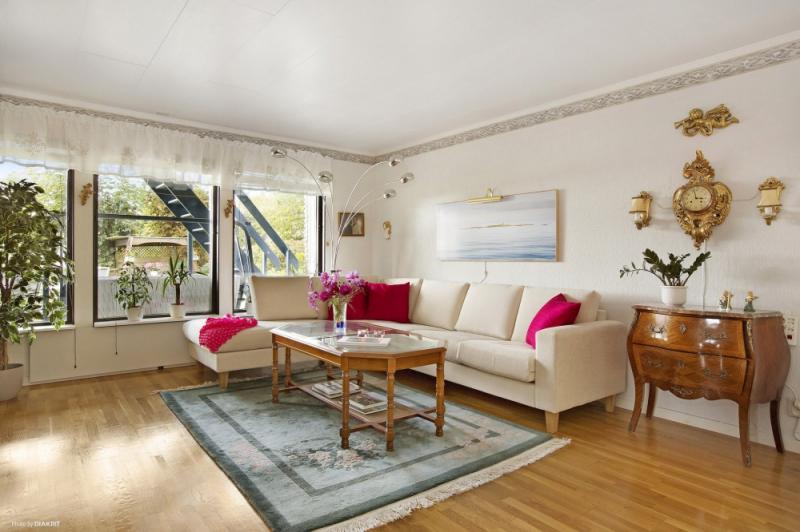 บ้านสวยติดทะเลพร้อมบรรยากาศที่แสนสงบผ่อนคลาย ในชนบท