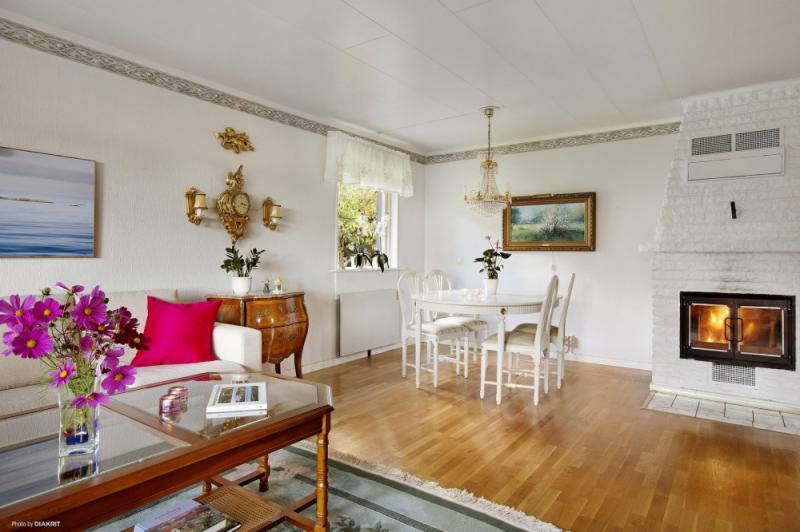 บ้านสวยติดทะเลพร้อมบรรยากาศที่แสนสงบผ่อนคลาย ในชนบท