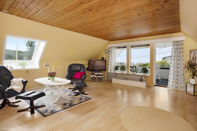 บ้านสวยติดทะเลพร้อมบรรยากาศที่แสนสงบผ่อนคลาย ในชนบท