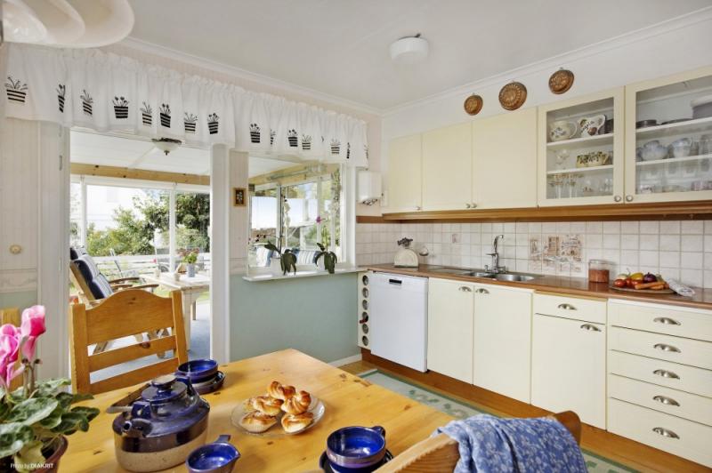 บ้านสวยติดทะเลพร้อมบรรยากาศที่แสนสงบผ่อนคลาย ในชนบท