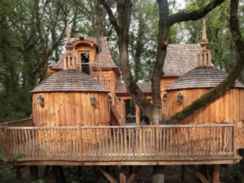 แบบบ้าน รีโนเวทบ้านเก่า ให้ดูใหม่ สวยเด่นสะดุดตา