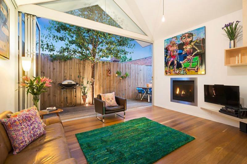 บ้านน้อยหลังเล็ก ความสุขที่เกินตัว