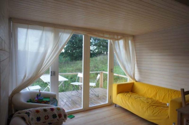 บ้านเรียบง่ายในชนบท ประหยัดพลังงาน เป็นมิตรกับสิ่งแวดล้อม