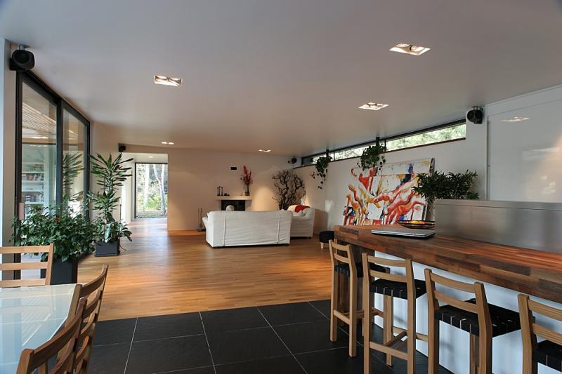 บ้านไม้ชั้นเดียว แบบโมเดิร์น ในสวีเดน