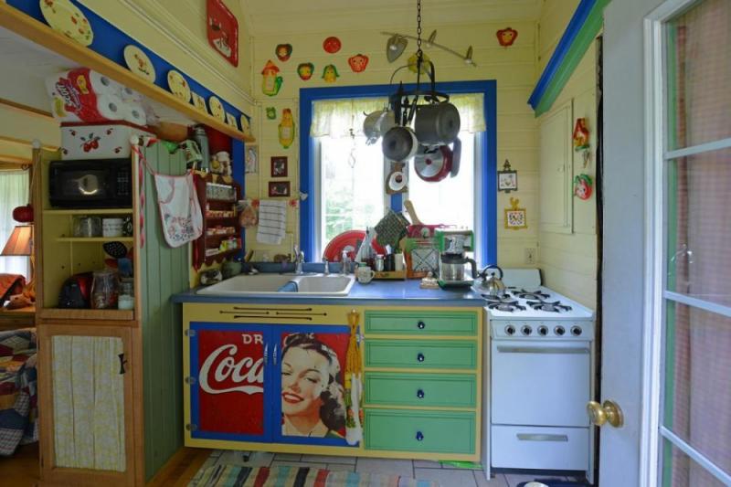 บ้านชั้นเดียวบนพื้นที่แคบและยาว มีพื้นที่ใช้สอยเพียงพอแบบไม่อึดอัด