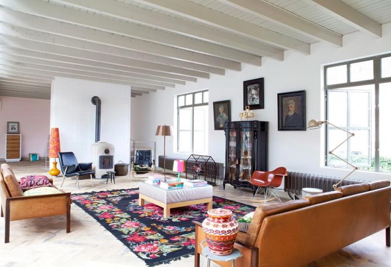 บ้านสวยวินเทจ ความสนุกสดในของโทนสี แรงบันดาลใจจากโรงรถในอดีต