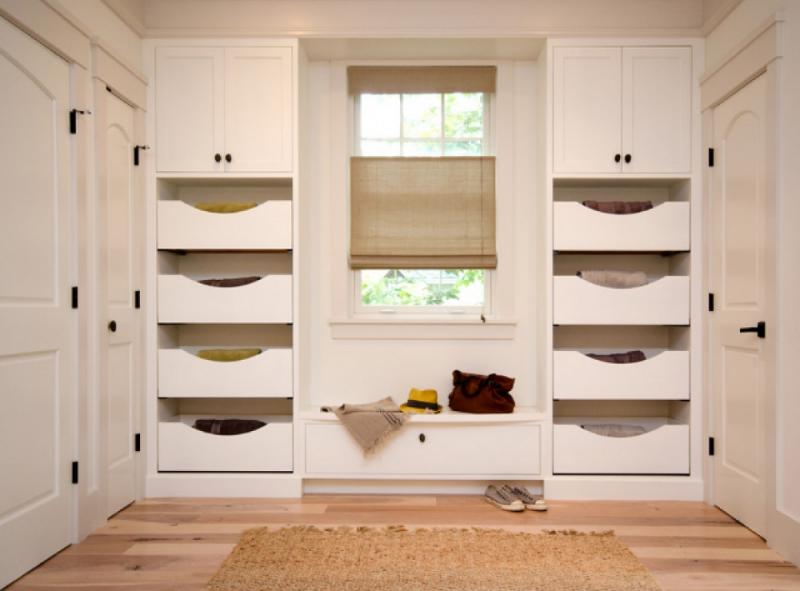 บ้านเก่าสไตล์วิคตอเรียคลาสสิกแบบดั้งเดิมผ่อนคลายสบายๆ กับบ้านคอทเทจ ริมทะเลสาบ