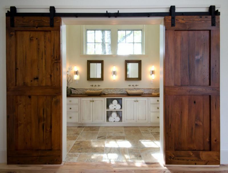 บ้านเก่าสไตล์วิคตอเรียคลาสสิกแบบดั้งเดิมผ่อนคลายสบายๆ กับบ้านคอทเทจ ริมทะเลสาบ