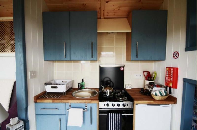 บ้านพักขนาดเล็ก สำหรับวันหยุด ท่ามกลางชนบท