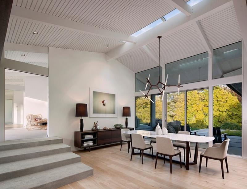 บ้านชั้นเดียวแสนรักที่รายล้อมเพลิดเพลินไปกับความผ่อนคลาย