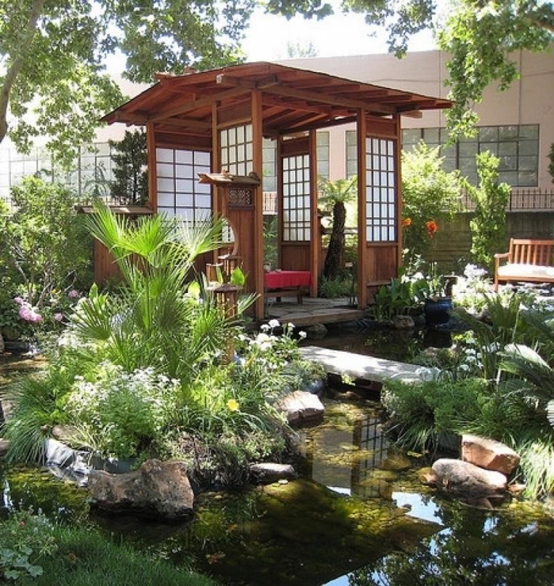 จัดสวนสวย  เป็นพื้นที่เปิดโล่งแบบ open space รอบบ้านสไตล์เอเชีย