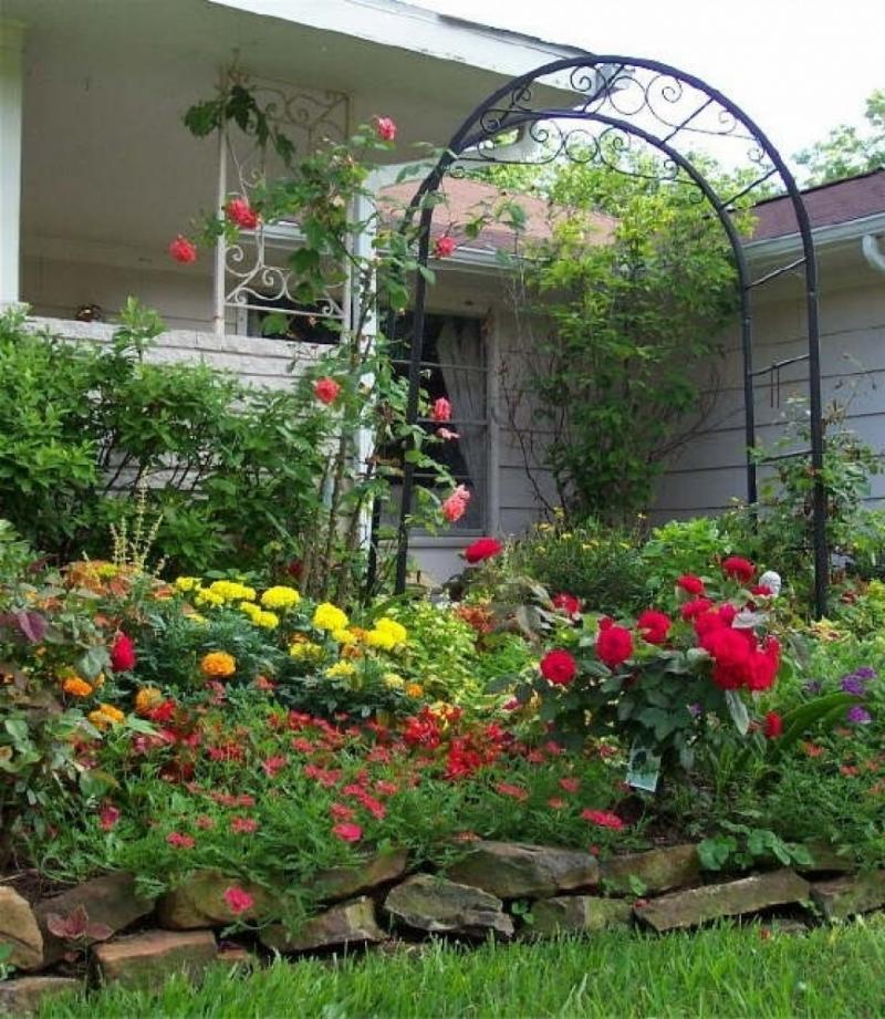 จัดสวนสวย สไตล์อังกฤษ พื้นที่จำกัดหรือขนาดเล็ก