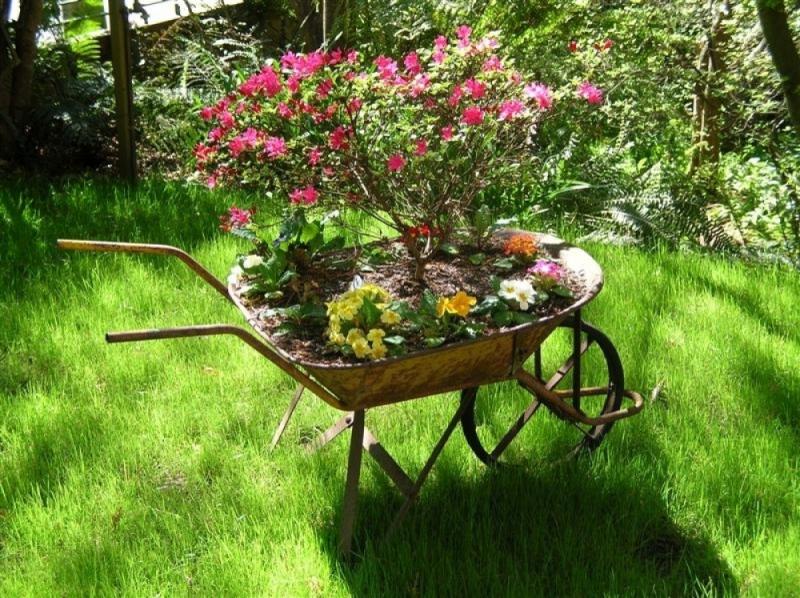 จัดสวนสวย สไตล์อังกฤษ พื้นที่จำกัดหรือขนาดเล็ก