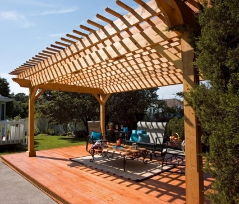 จัดสวนสวยสอดรับธรรมชาติ แต่งระเบียงบ้าน