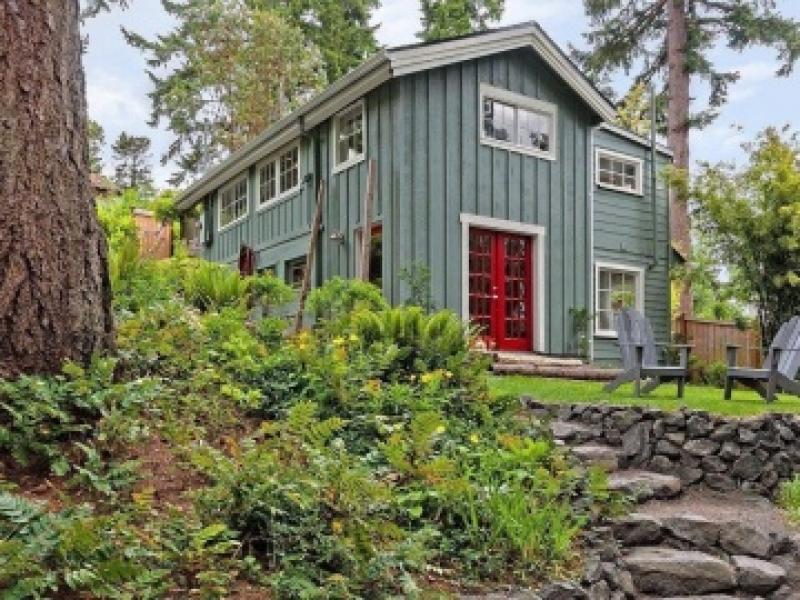 จัดตกแต่งให้สวนสวย การเลือกใช้กระถางใช้ปลูกพืชพรรณต่างๆ