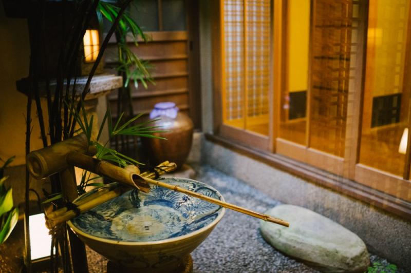 จัดสวนสวยบนดาดฟ้า ในป่าคอนกรีตที่ร้อนแดด