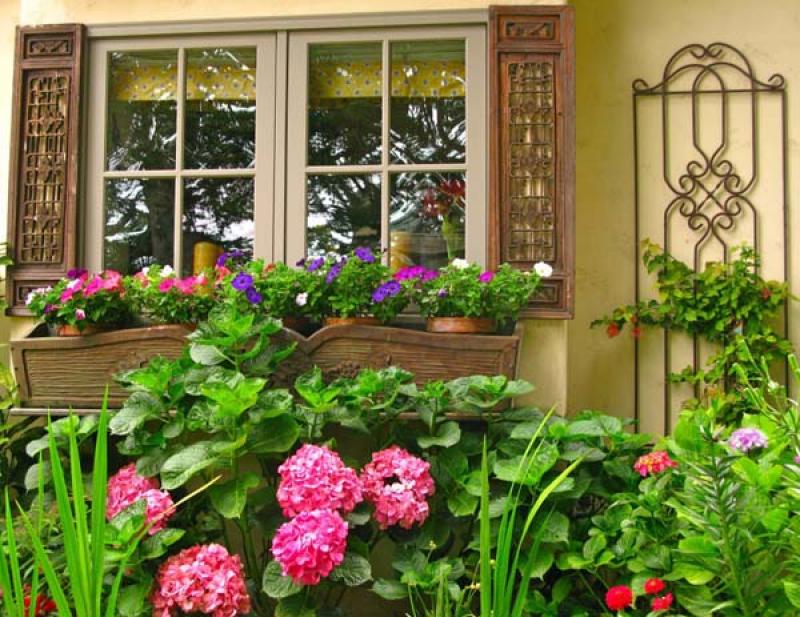 จัดสวนสวยงาม หรูหรา คลาสสิค