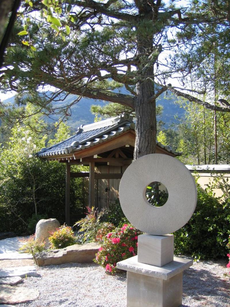 ตกแต่งสวนสไตล์ญี่ปุ่น 25 ไอเดีย