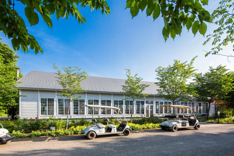 จัดสวน แบบภายในบ้าน อาคาร หรือร้านอาหาร สุดหรู