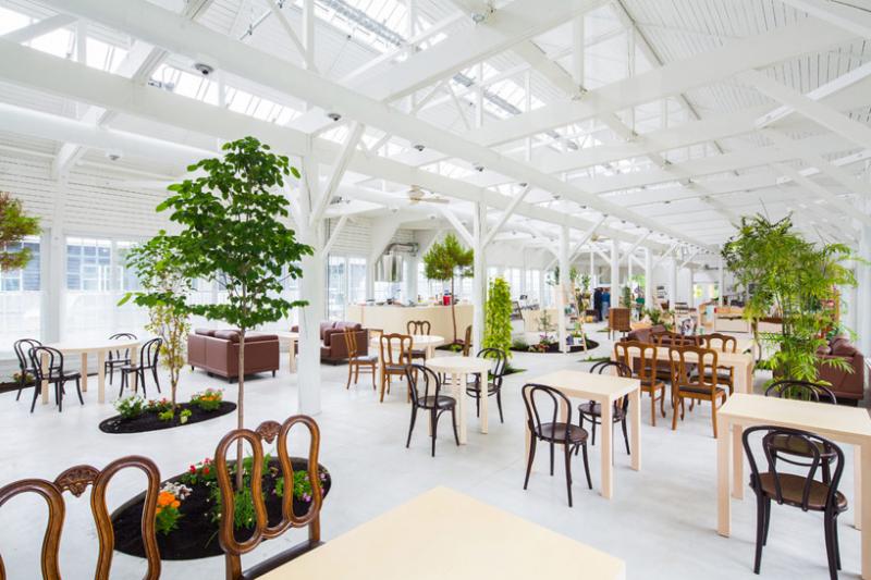 จัดสวน แบบภายในบ้าน อาคาร หรือร้านอาหาร สุดหรู