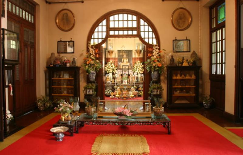 เสริมมงคลบ้านและผู้อยู่อาศัย จัดห้องพระ