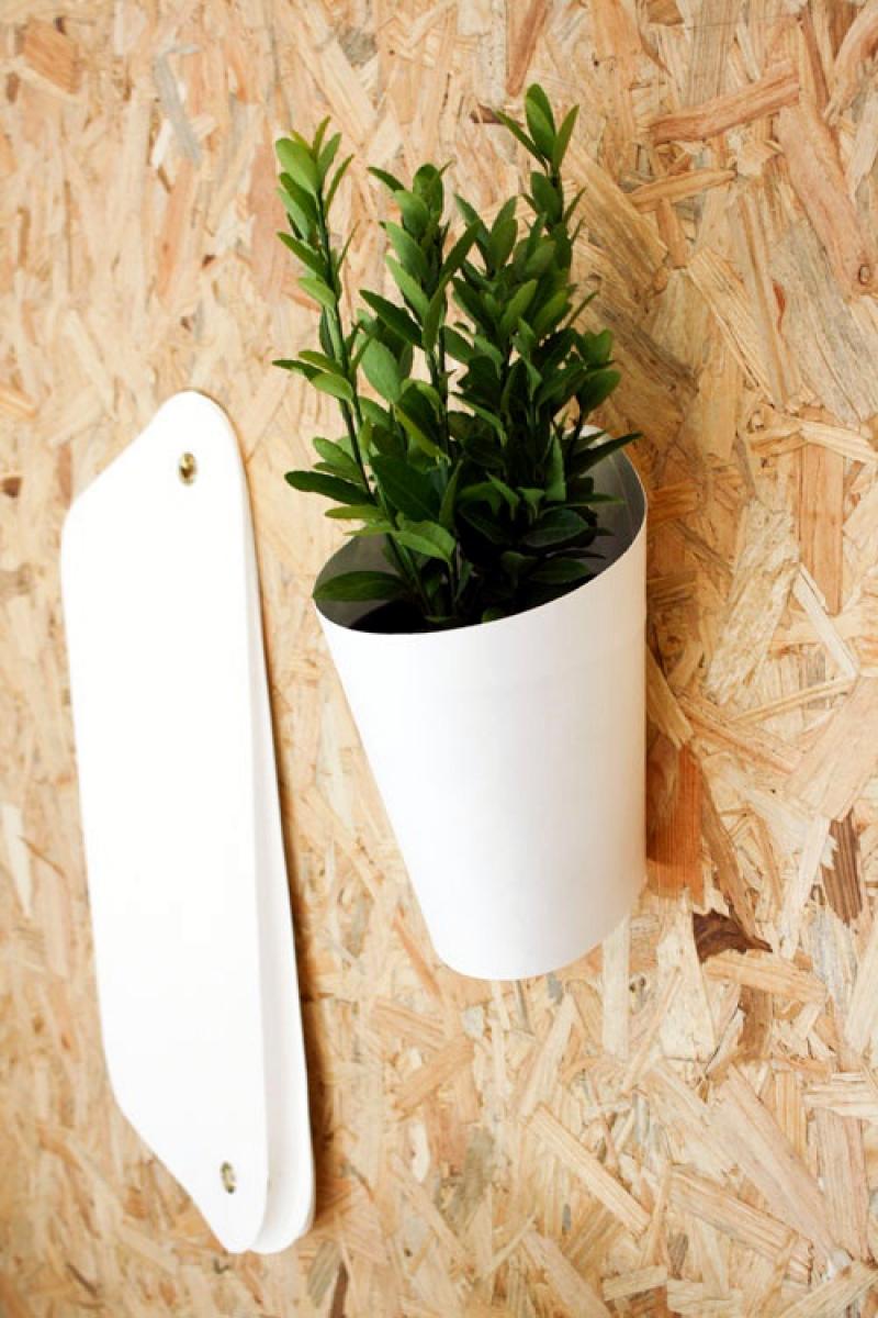 ไอเดียกระถางติดผนัง ช่วยประหยัดพื้นที่ของบ้าน