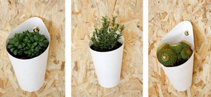 ไอเดียกระถางติดผนัง ช่วยประหยัดพื้นที่ของบ้าน