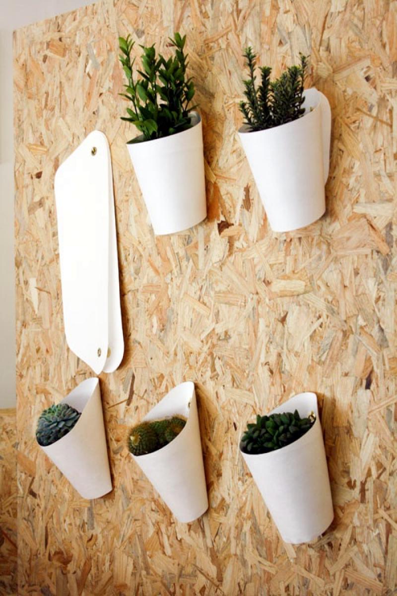 ไอเดียกระถางติดผนัง ช่วยประหยัดพื้นที่ของบ้าน