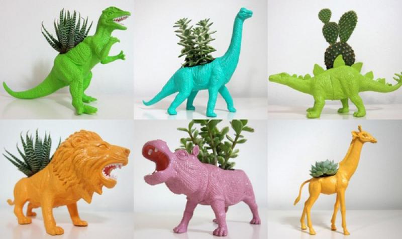 d.i.y. กระถางด้วยตุ๊กตาเก่า