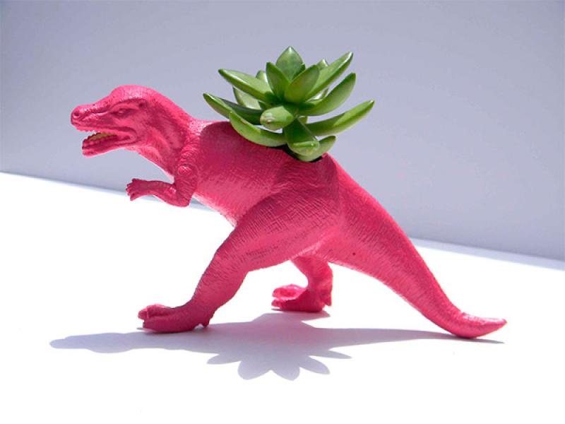 d.i.y. กระถางด้วยตุ๊กตาเก่า