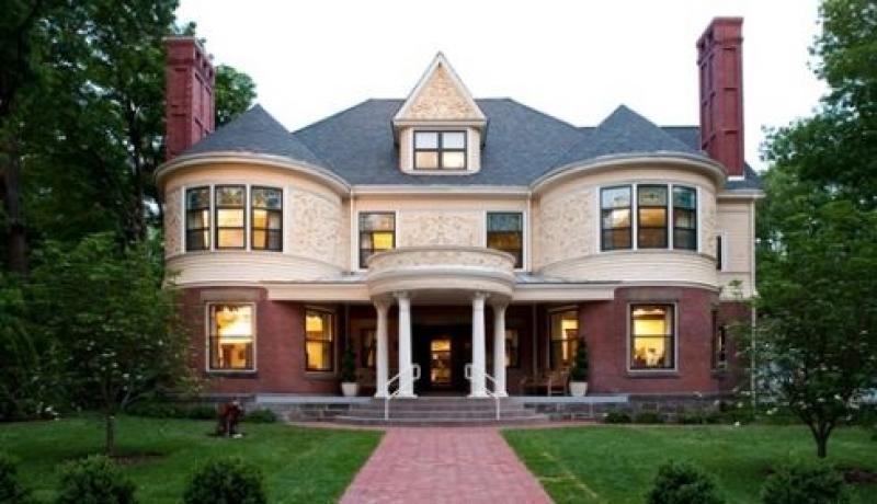 บ้านแข็งแรงมั่นคงจะร่มเย็น