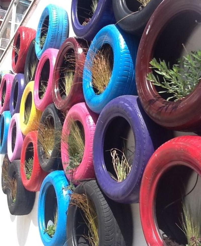 9 ไอเดีย ตกแต่งสวนสวยด้วยกระถางสุดเก๋