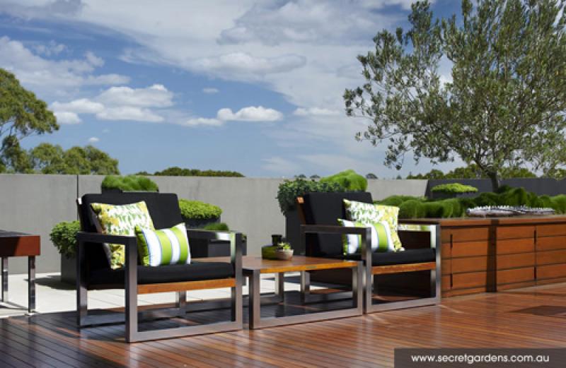 ยกสวนสวยๆ ขึ้นไปไว้บน ..ดาดฟ้า