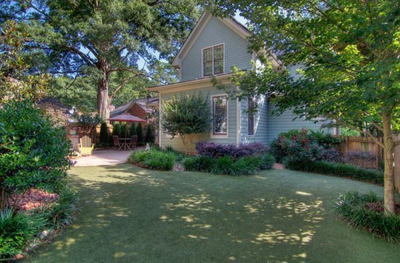 ตกแต่งสวนสวยหน้าบ้าน ด้วย 17 ไอเดีย