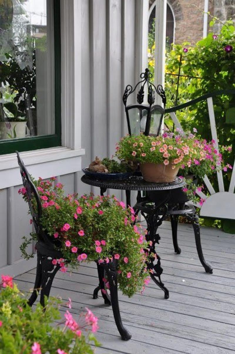 30 ไอเดีย จัดสวนสวยด้วยกระถางดอกไม้