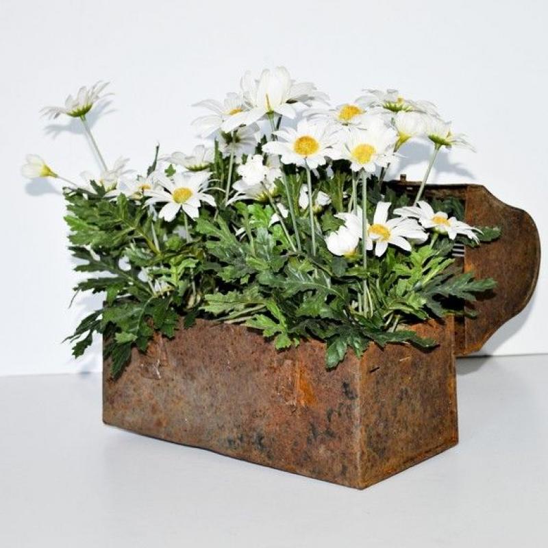 30 ไอเดีย จัดสวนสวยด้วยกระถางดอกไม้