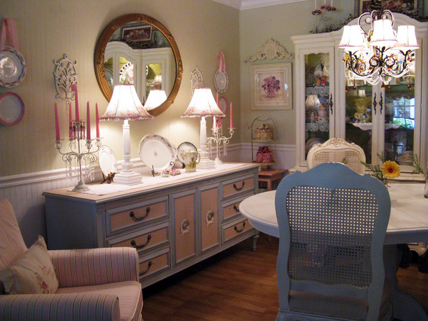 การแต่งโต๊ะอาหาร