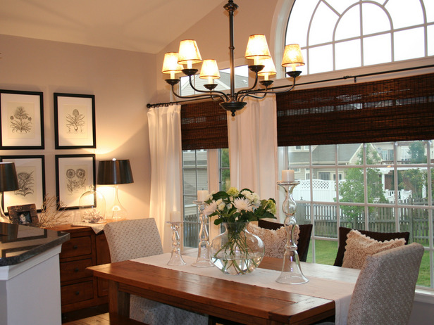 การแต่งโต๊ะอาหาร