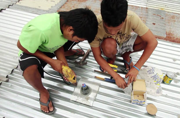 ทำหลอดไฟจากน้ำยาล้างจาน DIY